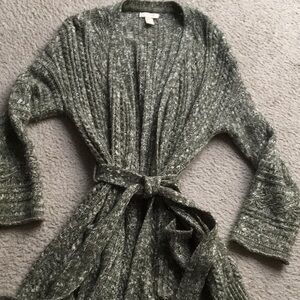 FOREVER 21/“OLIVE MARTINI & WHITE MARBLE TIE FRONT CARDIGAN